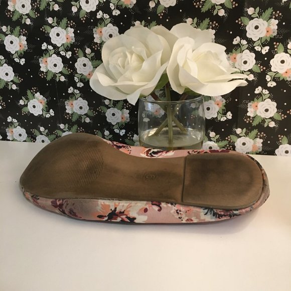 Pink Floral Loafers - Picture 6 of 8